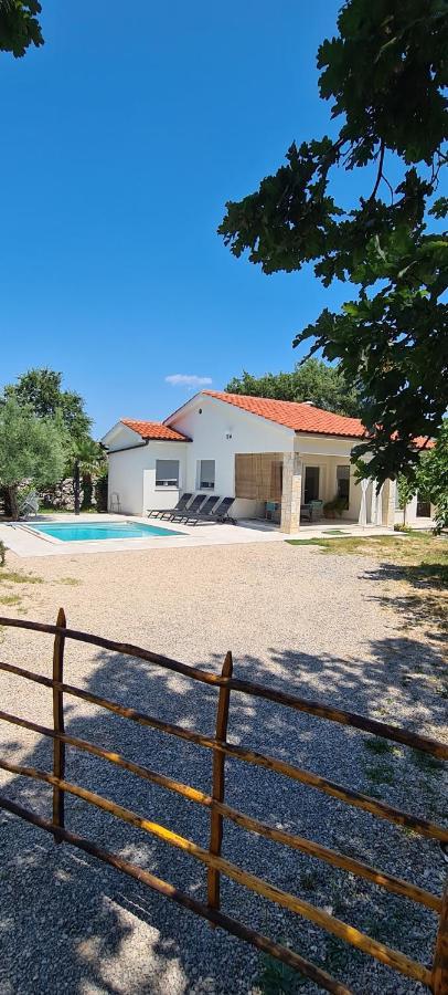 Villa Nevera Omišalj Exterior foto