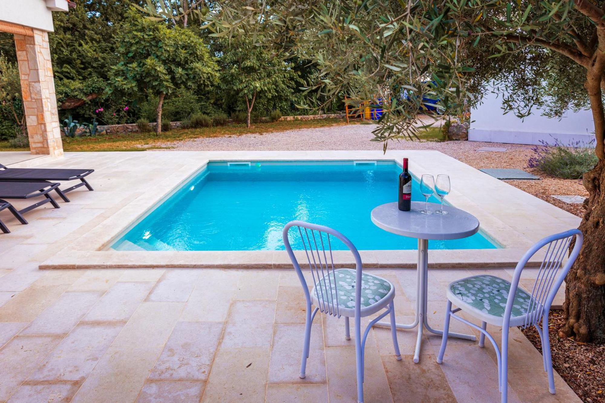 Villa Nevera Omišalj Exterior foto